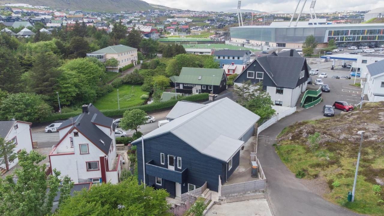 Stadium / Central / Park / Art Gallery Tórshavn Kültér fotó
