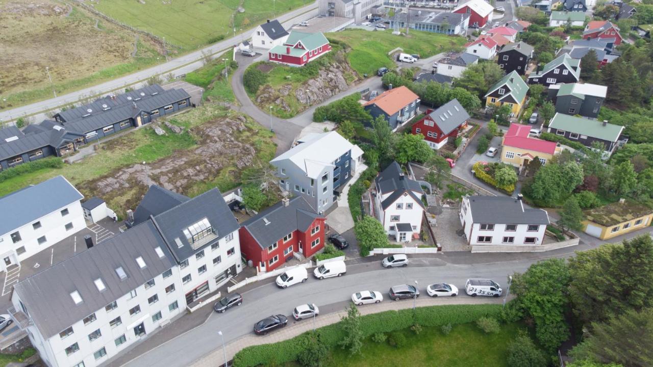 Stadium / Central / Park / Art Gallery Tórshavn Kültér fotó